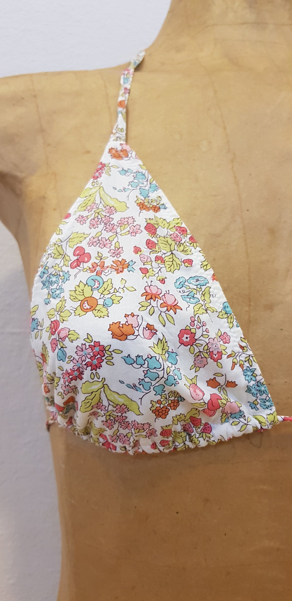 Pizzo Chantilly Ricamato Su Tulle Con Perle 100mm - Foto 6