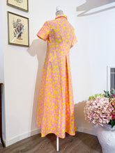 Carica l&#39;immagine nel visualizzatore di Gallery, Vestito vintage anni ‘70