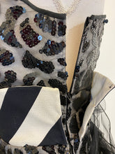Carica l&#39;immagine nel visualizzatore di Gallery, Valentino - Abito lungo