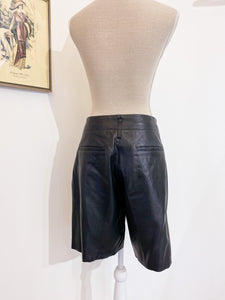 Leather Bermuda shorts - Size 44