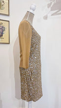 Load image into Gallery viewer, Nude sequin dress - Size 44/46