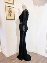 Load image into Gallery viewer, Long dress with lace inserts - Size 38