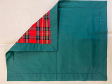 Load image into Gallery viewer, Red Tartan placemat with green piping