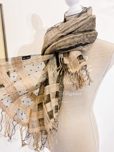 Load image into Gallery viewer, Silk scarf