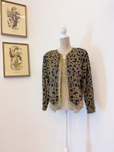 Load image into Gallery viewer, Vintage jacket with embroidery