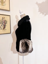Load image into Gallery viewer, Velvet, chinchilla and cashmere jacket - Size 42