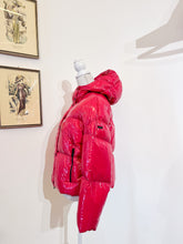 Load image into Gallery viewer, Down jacket - Size S over