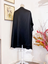 Load image into Gallery viewer, Silk caftan - Over