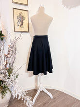 Carica l&#39;immagine nel visualizzatore di Gallery, Gonna sartoriale in lana  - Taglia 42
