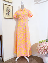 Carica l&#39;immagine nel visualizzatore di Gallery, Vestito vintage anni ‘70