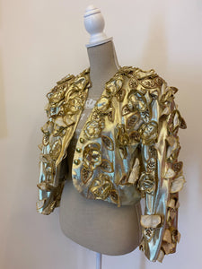 Spencer gold flowers