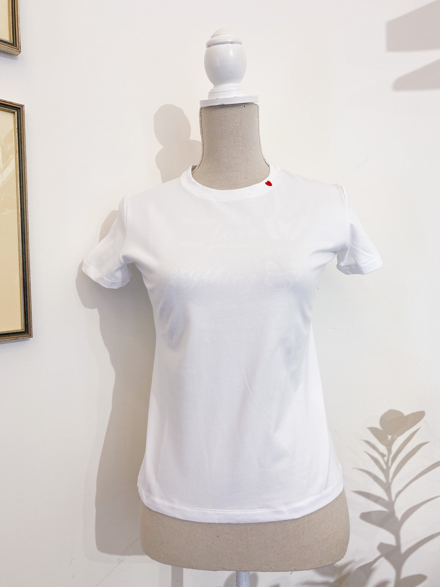 Tshirt Flora - Slim - Ricamo cuore pieno