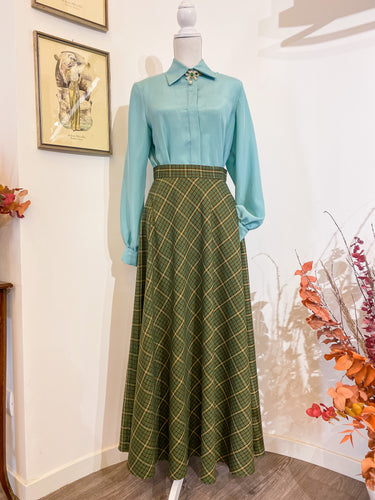 Long skirt - Size 42