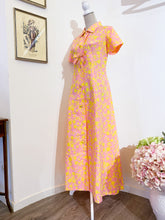 Carica l&#39;immagine nel visualizzatore di Gallery, Vestito vintage anni ‘70