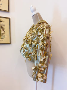 Spencer gold flowers