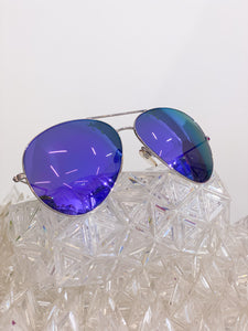 Victoria Beckham - Mirrored glasses