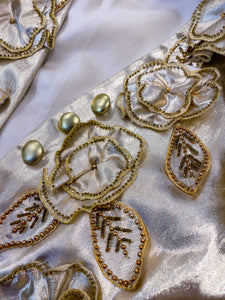 Spencer gold flowers