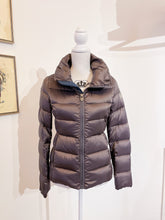 Load image into Gallery viewer, Colmar - Down jacket - Size 40