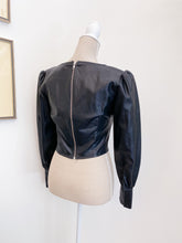 Load image into Gallery viewer, Faux leather top - Size M