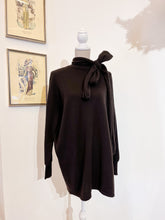 Carica l&#39;immagine nel visualizzatore di Gallery, Maglione lungo / Mini Abito in cachemire - Taglia M