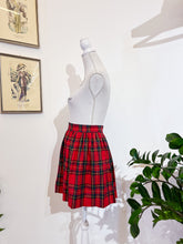 Load image into Gallery viewer, Tailored Skirt - Size 46